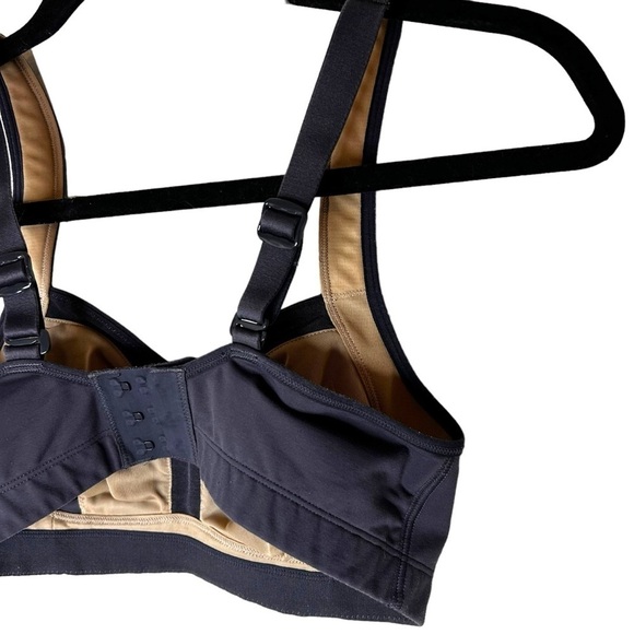 Lululemon Ta Ta Tamer II (C-E cup) High Impact Sports Bra 32B - Picture 6 of 7